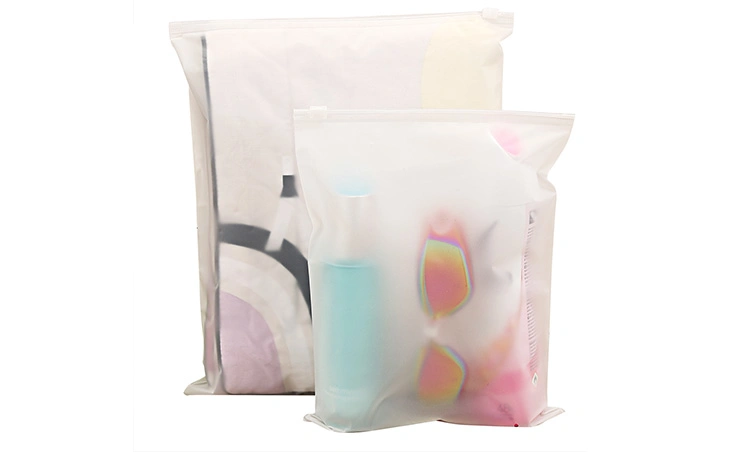 Custom Eco-Friendly Frosted Matte CPE Plastic Garment Packaging Zipper Bag